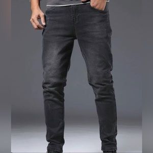 American Eagle Mens Extreme Flex Distressed Skinny Jeans